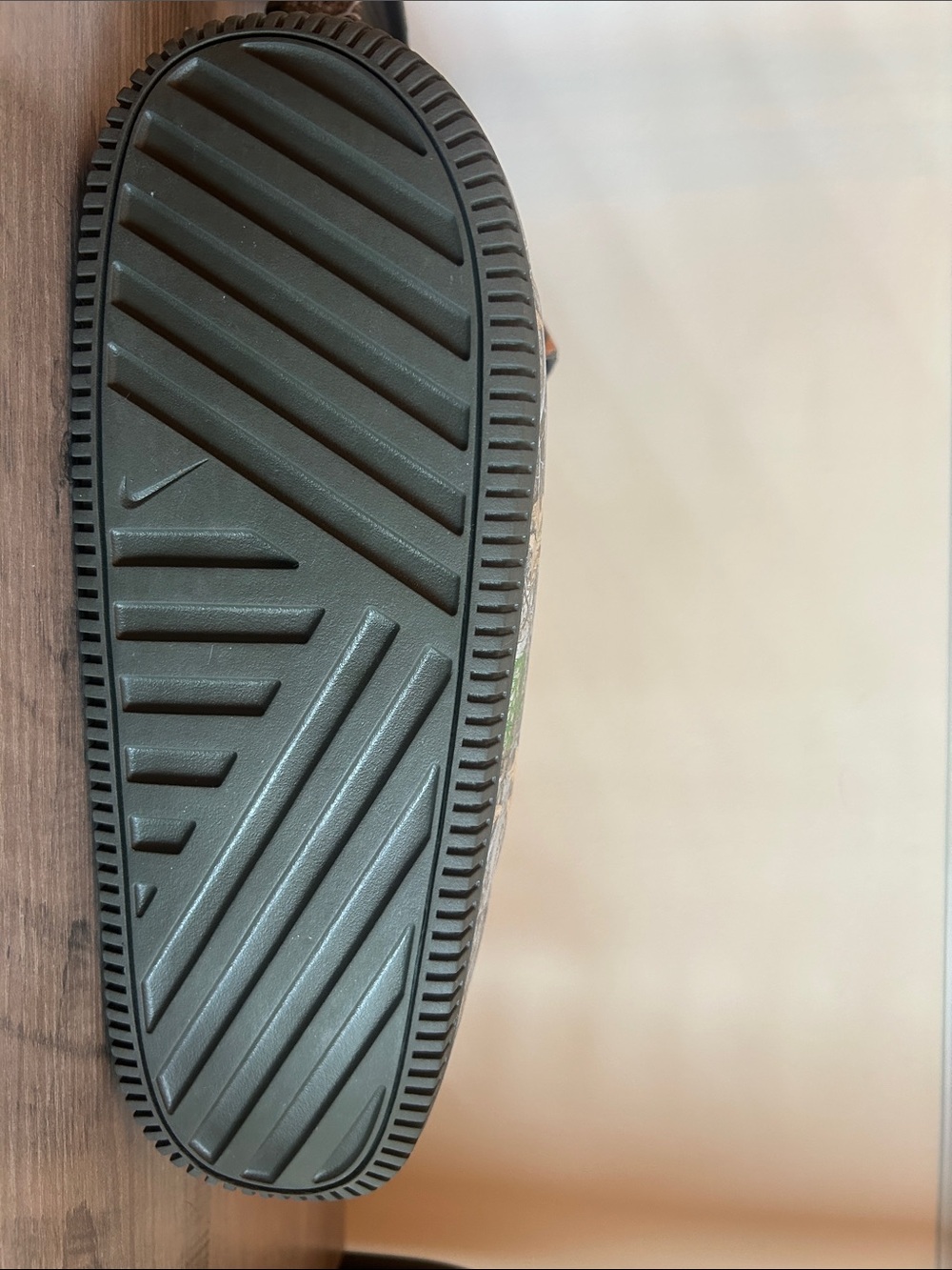 Nike RealTree Camo Slide Sandals - Brown/Green - Picture 3 of 3